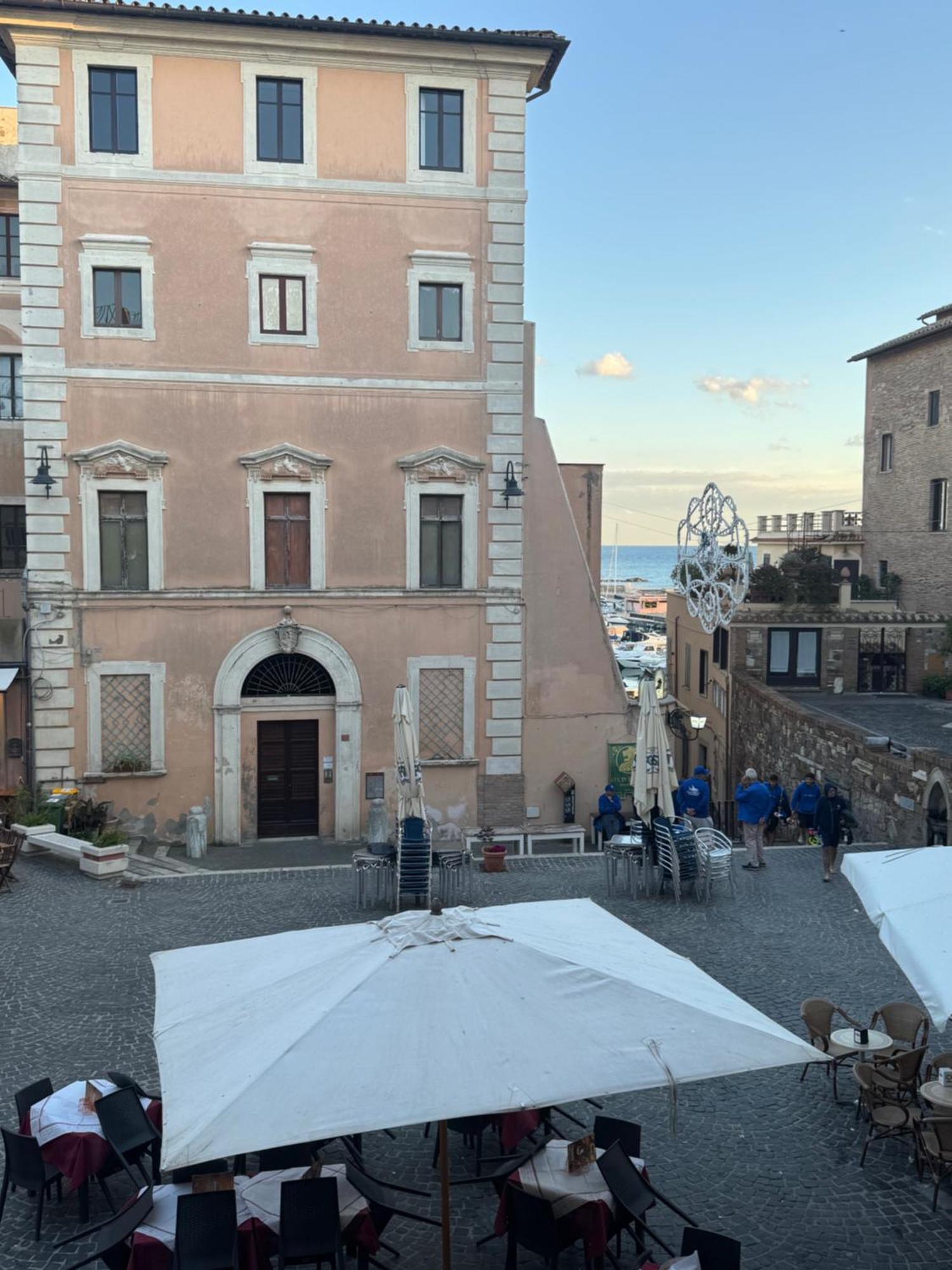 نيتّونو Il Vicolo B&B Giubileo المظهر الخارجي الصورة